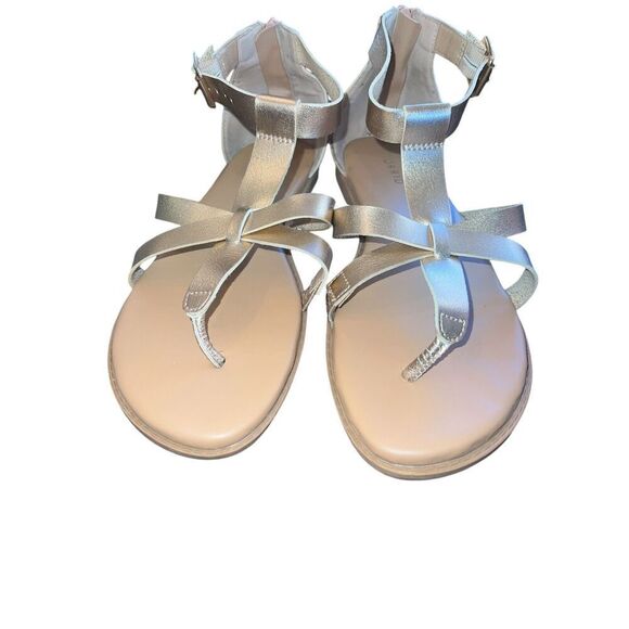 TORRID ROSE GOLD T-STRAP GLADIATOR SANDALS Size 8.5 W WIDE WIDTH - Picture 7 of 7